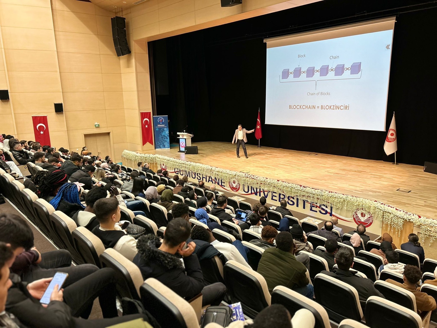 Gümüşhane Üniversitesi'nde Blockchain Eğitimi